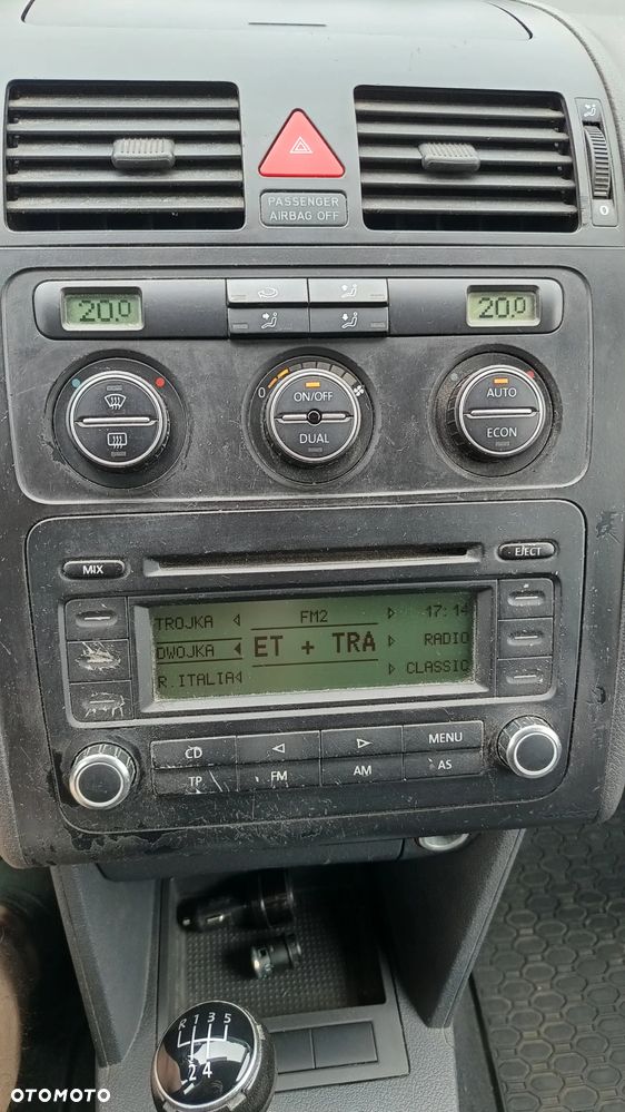 Volkswagen Touran 1.6 - 20