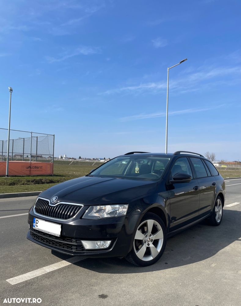Skoda Octavia 1.6 TDI DSG Ambition - 3