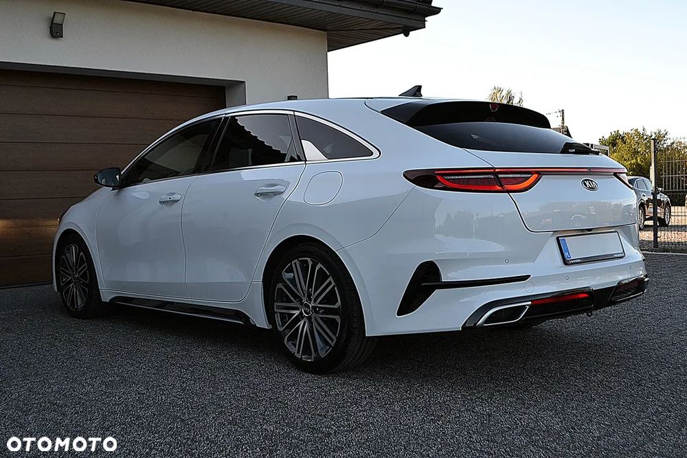 Kia ProCeed 1.5 T-GDI DCT7 OPF GT LINE - 8