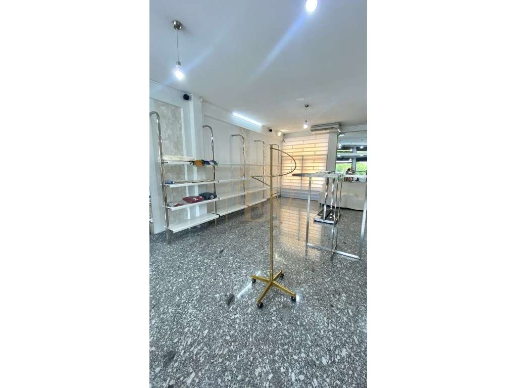 Loja com Terraço em Mesão Frio, Guimarães - Grande imagem: 4/23