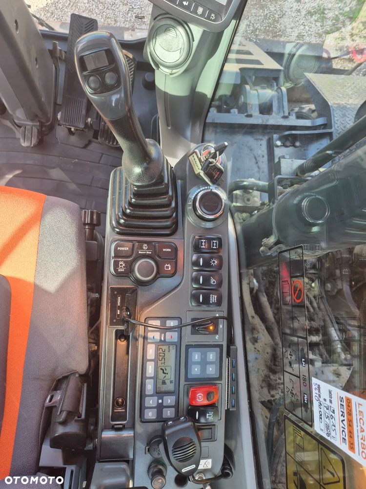 Doosan DX 170 W - 17