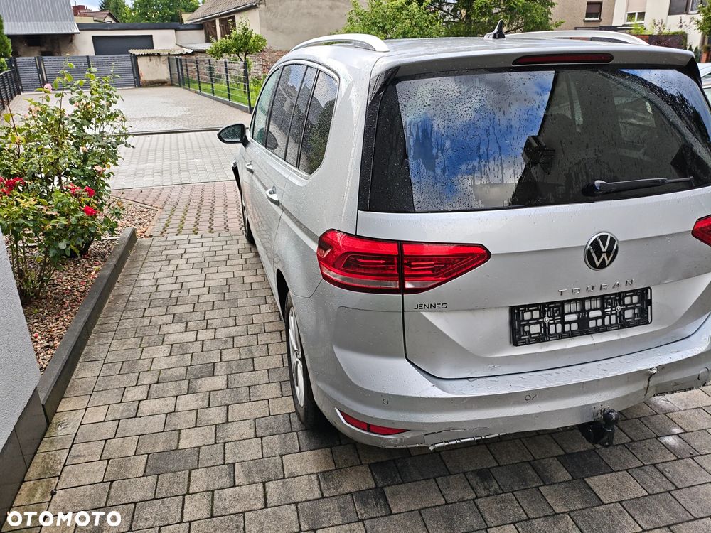 Volkswagen Touran 1.5 TSI ACT OPF Highline - 9
