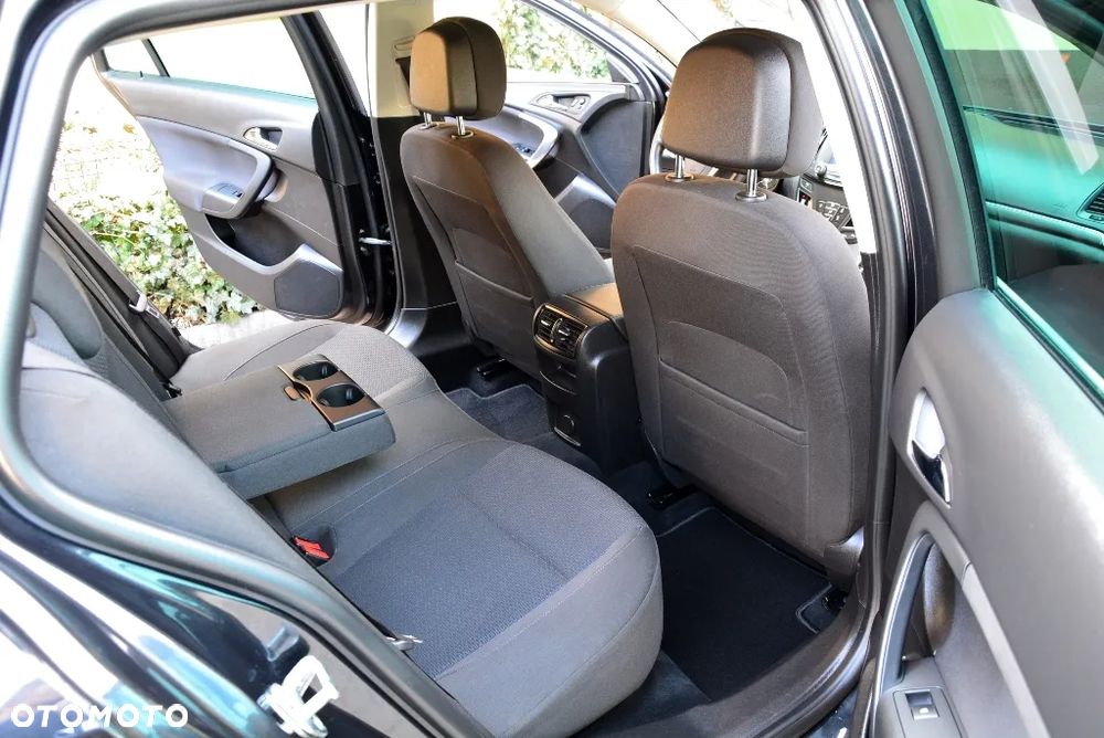 Opel Insignia 1.4 T Edition S&S - 21