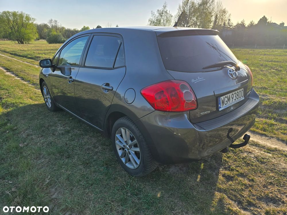 Toyota Auris 2.0 D-4D - 15