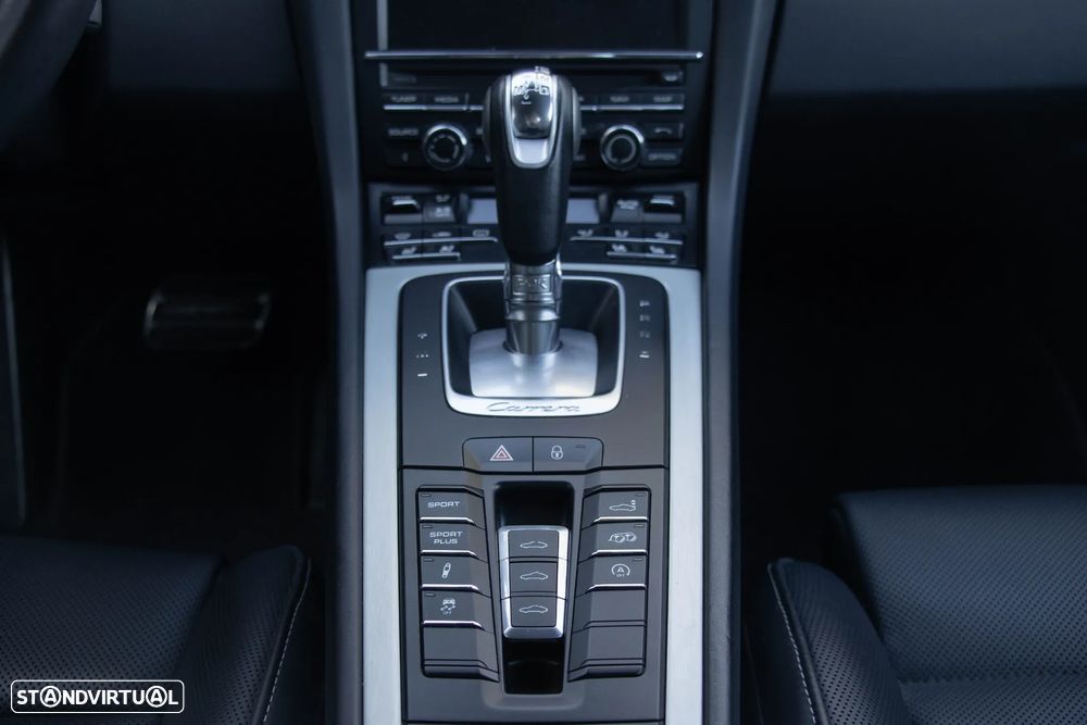 Porsche 911 (991) Carrera S PDK 50 Anos - 48