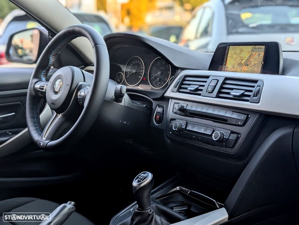 BMW 420 d Coupe xDrive Sport Line - 14