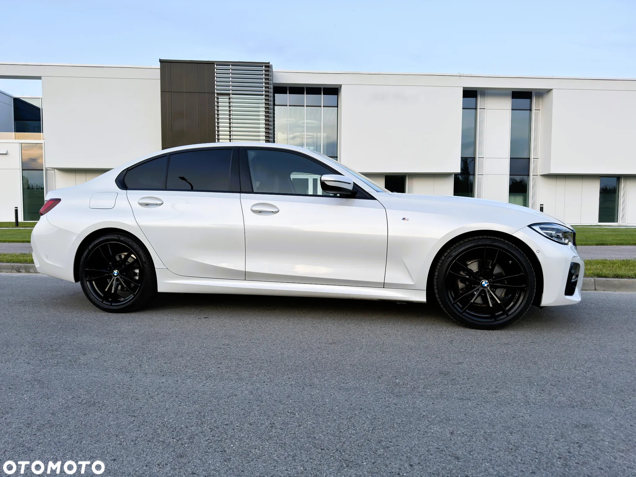 BMW Seria 3 320d xDrive M Sport sport - 4