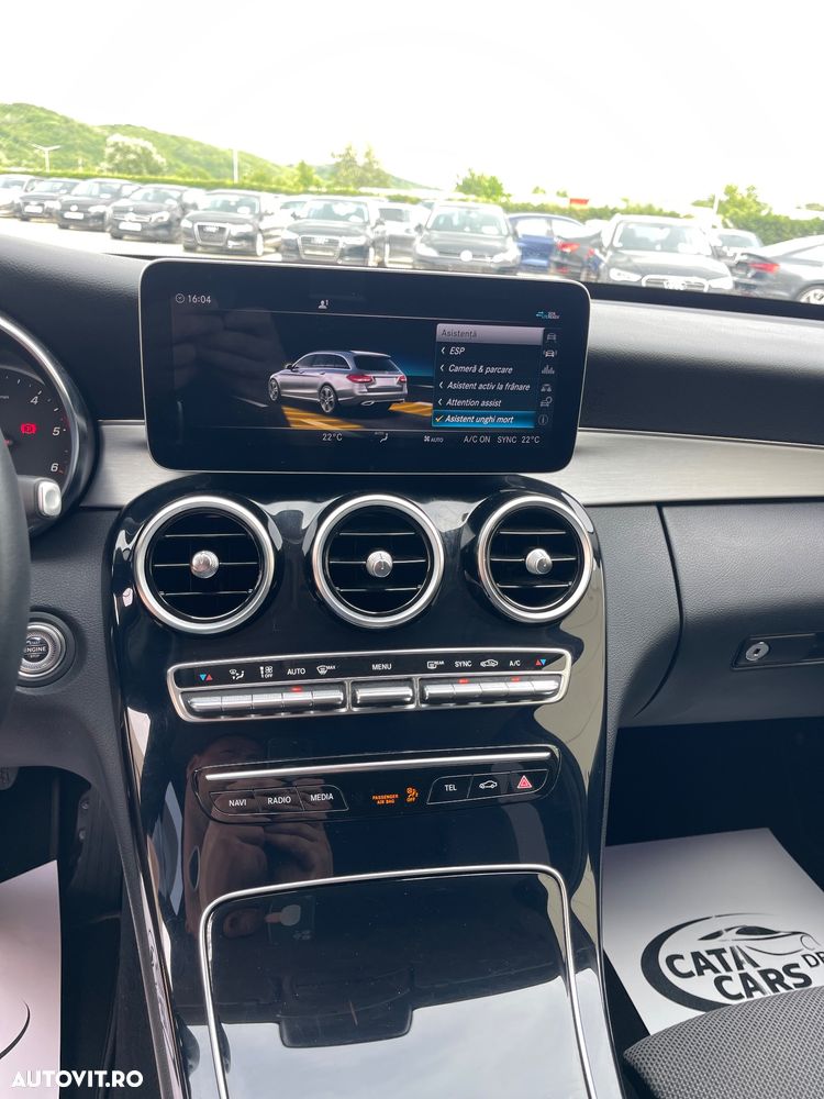 Mercedes-Benz C 220 d 4Matic 9G-TRONIC Avantgarde - 35