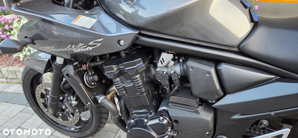 Suzuki Bandit - 7
