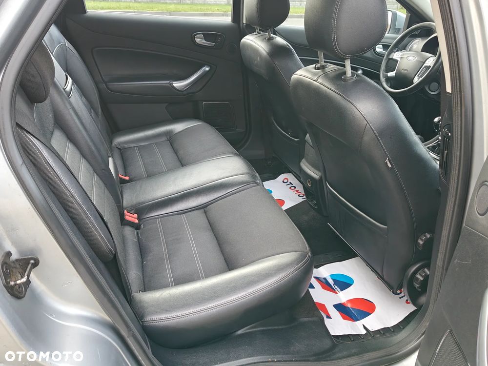 Ford Mondeo 2.0 TDCi DPF Trend - 17