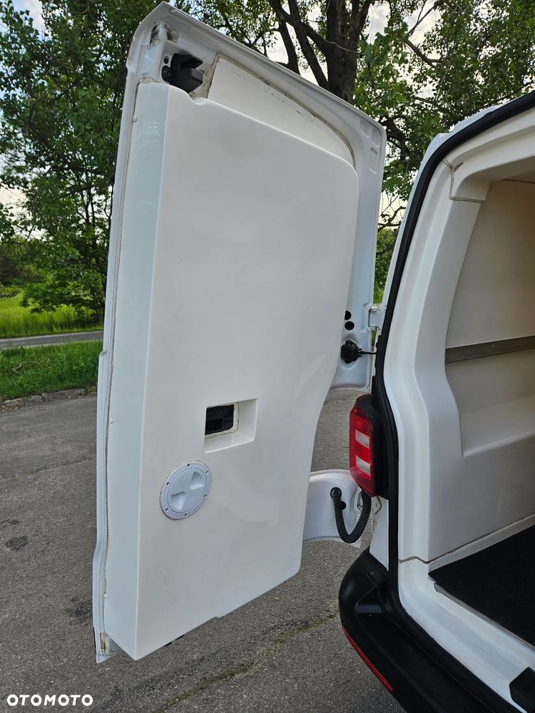 Volkswagen T6 - 17