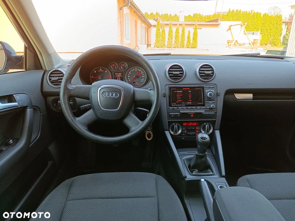 Audi A3 Sportback 1.6 TDI DPF Ambition - 24