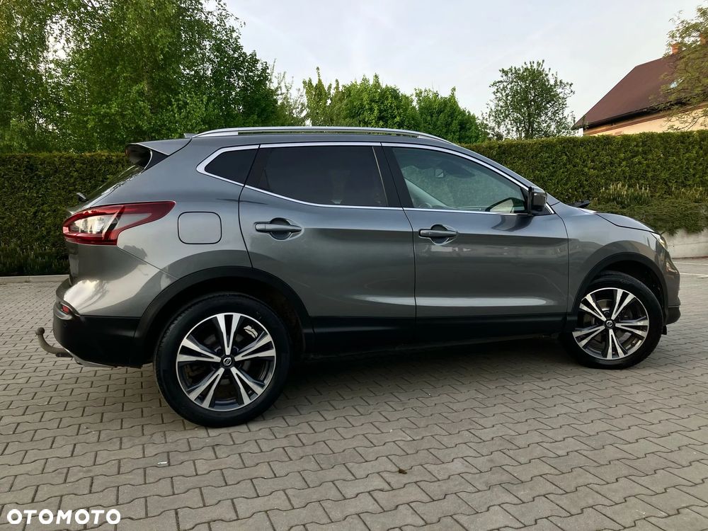 Nissan Qashqai 1.3 DIG-T N-CONNECTA - 37