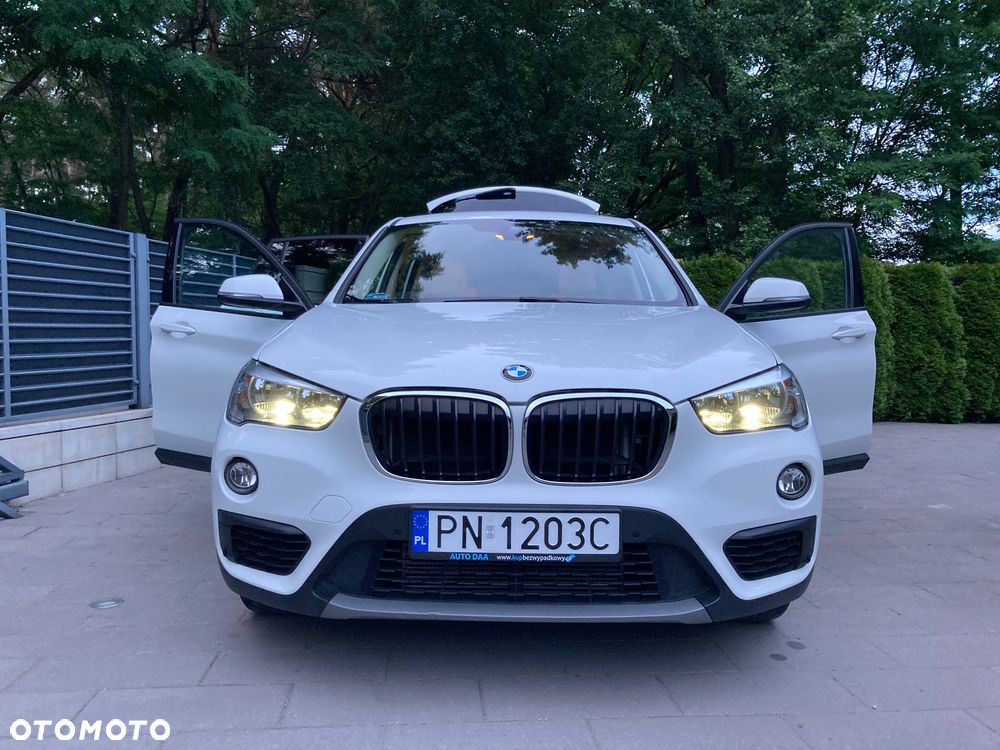 BMW X1 xDrive20i - 15