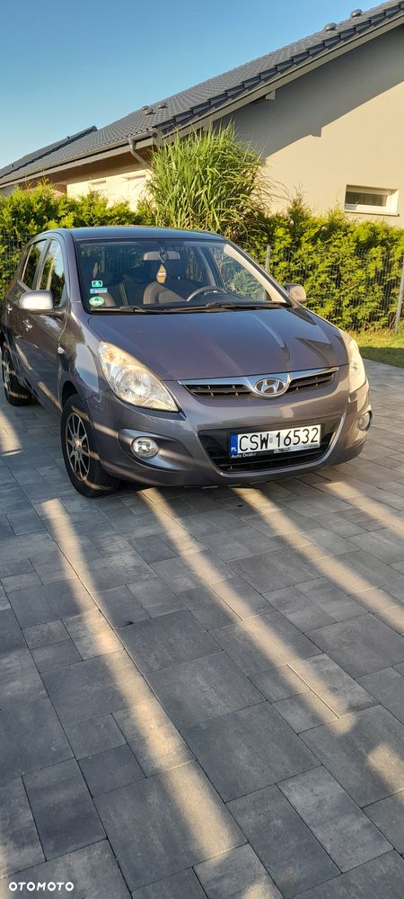 Hyundai i20 - 2