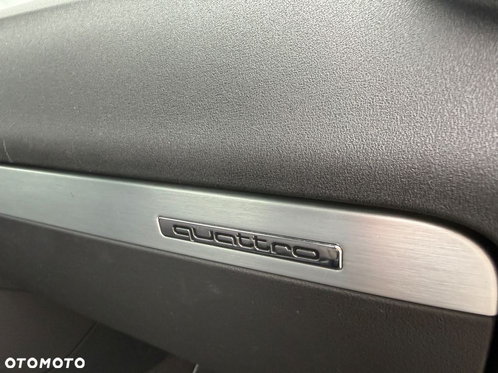 Audi TT Coupé 2.0 TDI quattro - 26