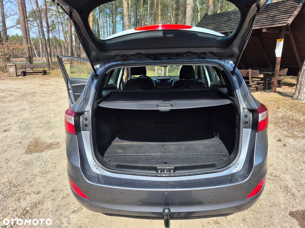 Hyundai i30 i30cw 1.4 CRDi Advantage - 31