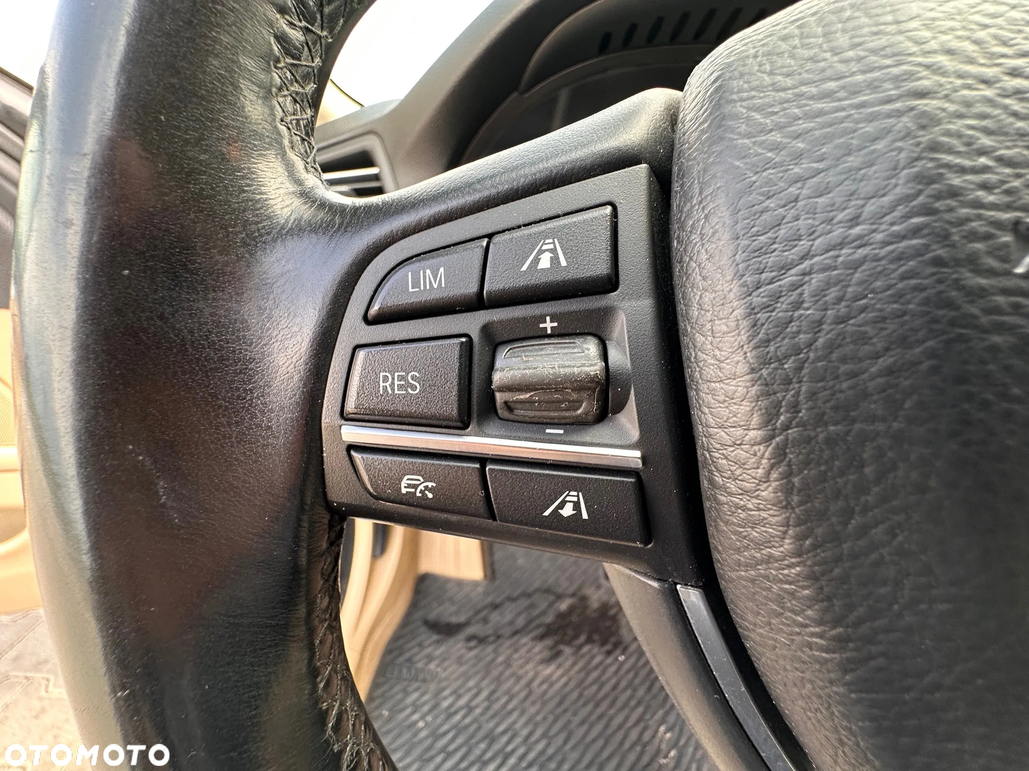 BMW Seria 5 - 25