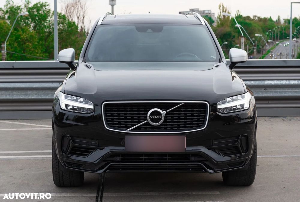 Volvo XC 90 T8 Twin Engine AWD Momentum - 1