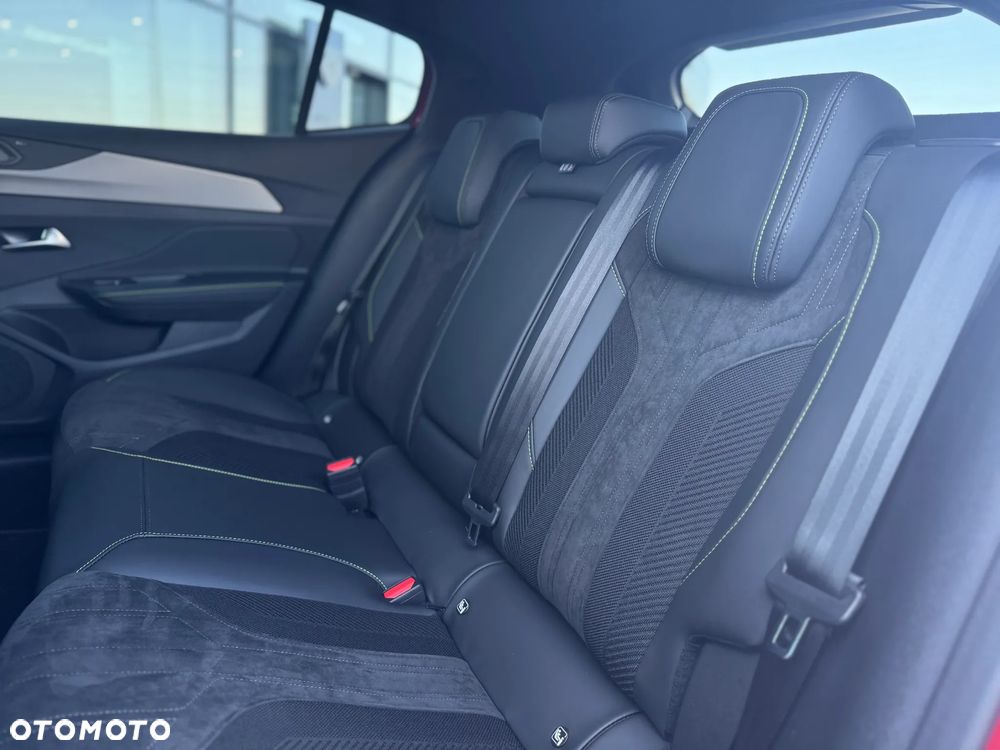 Peugeot 408 1.2 PureTech mHEV GT S&S e-DSC6 - 21