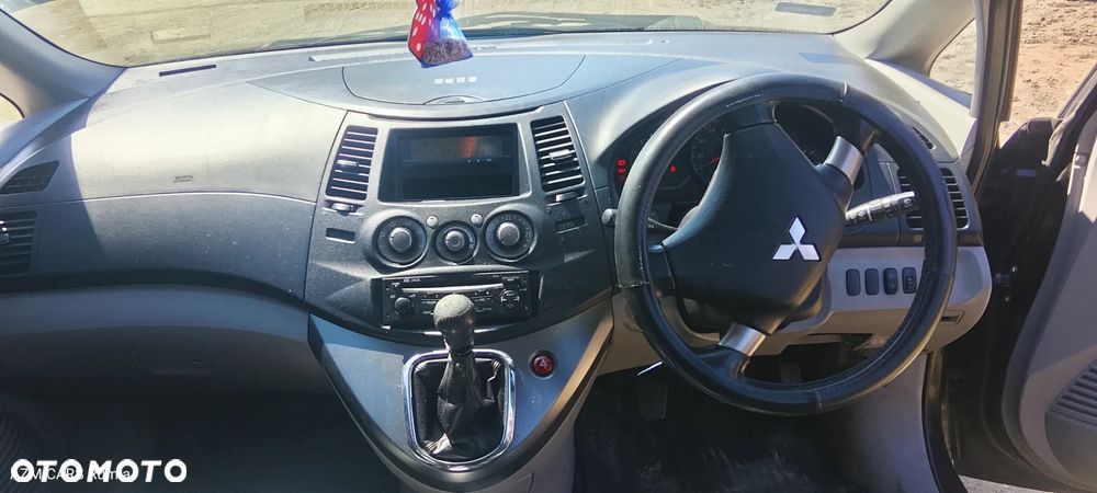 MITSUBISHI GRANDIS DAWCA CZĘŚCI - 9