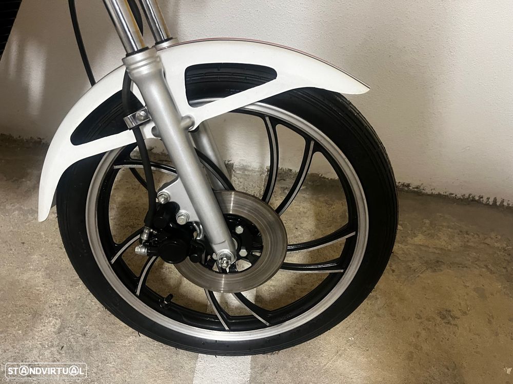 Yamaha RZ 50 - 4