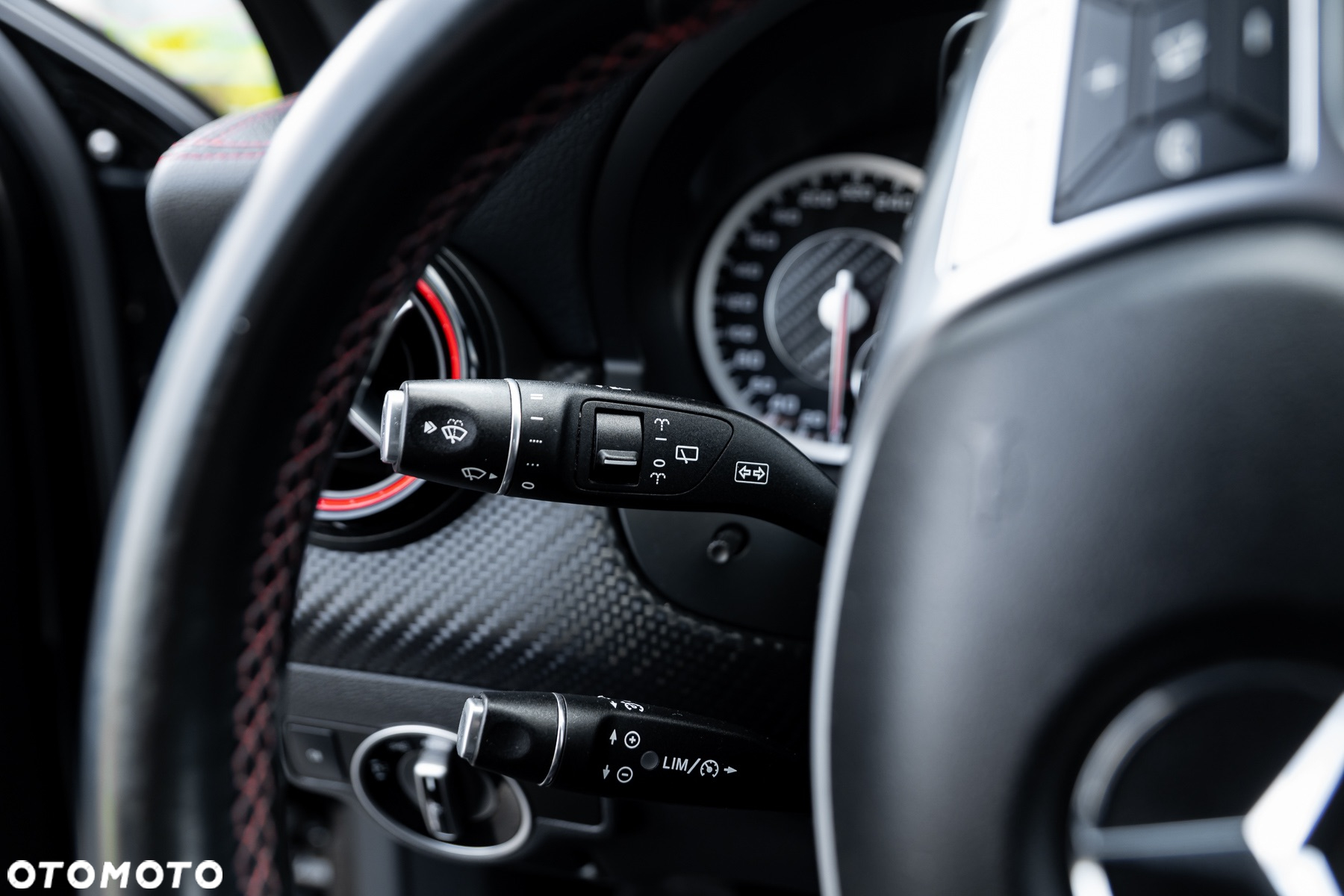 Mercedes-Benz Klasa A 45 AMG 4Matic AMG Speedshift 7G-DCT - 31