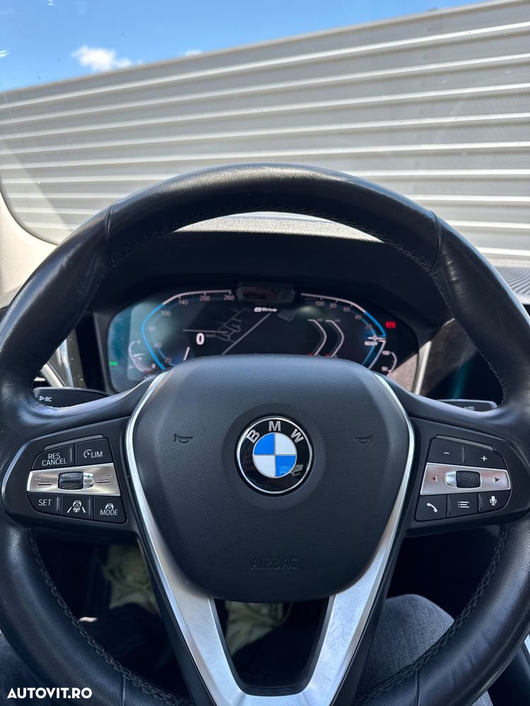 BMW Seria 3 330e iPerformance AT Sport Line - 8