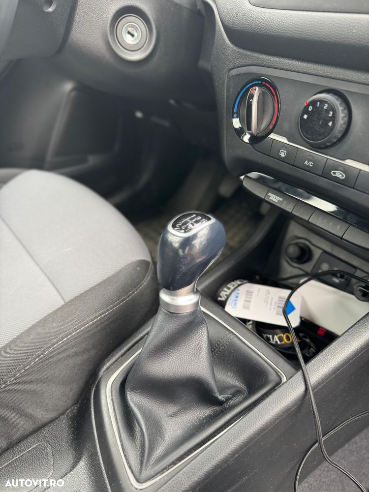 Hyundai i20 - 19