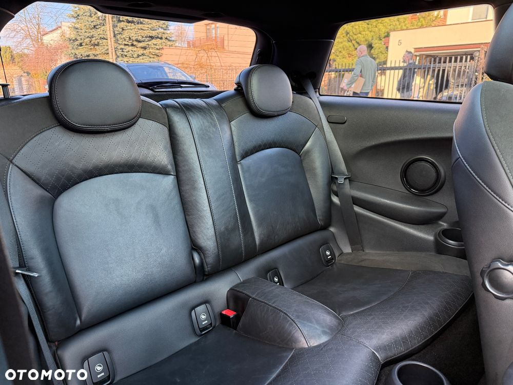 MINI Cooper D Seven - 18