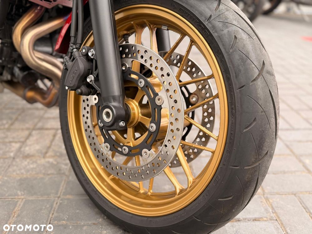 Kawasaki Z 650 RS - 13