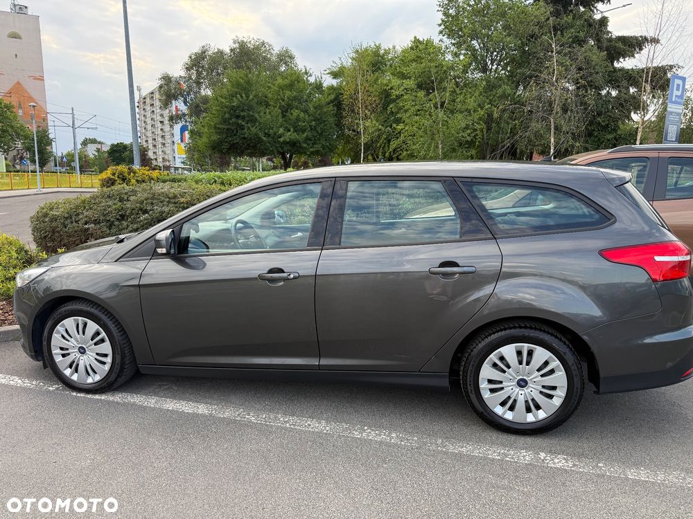Ford Focus - 1