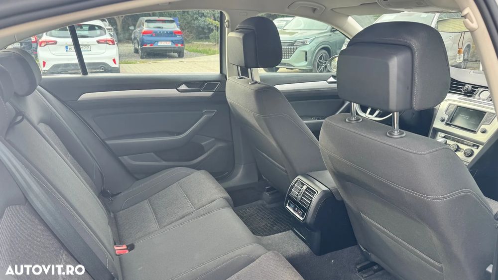 Volkswagen Passat 2.0 TDI (BlueMotion Technology) DSG Comfortline - 7