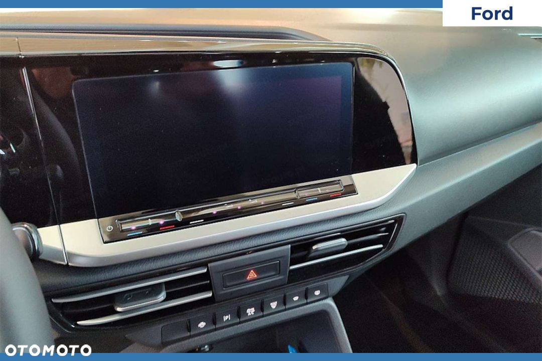 Ford Tourneo Connect - 10