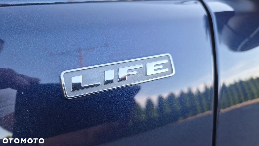 Volkswagen Tiguan - 33