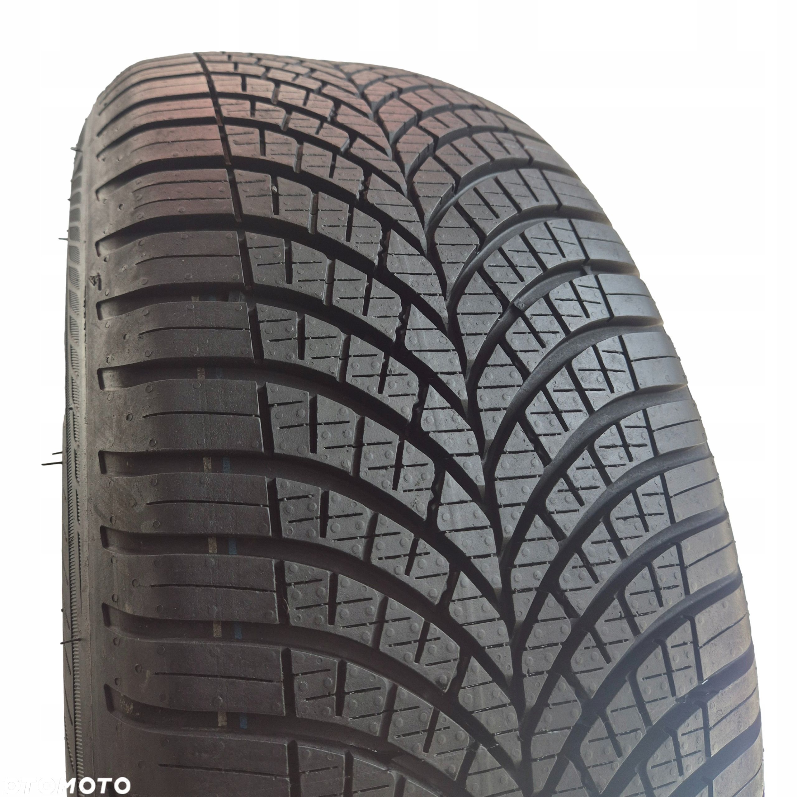 Goodyear vector 4Seasons Gen-3 215/50 R18 92W 8.5mm 2024 - 1