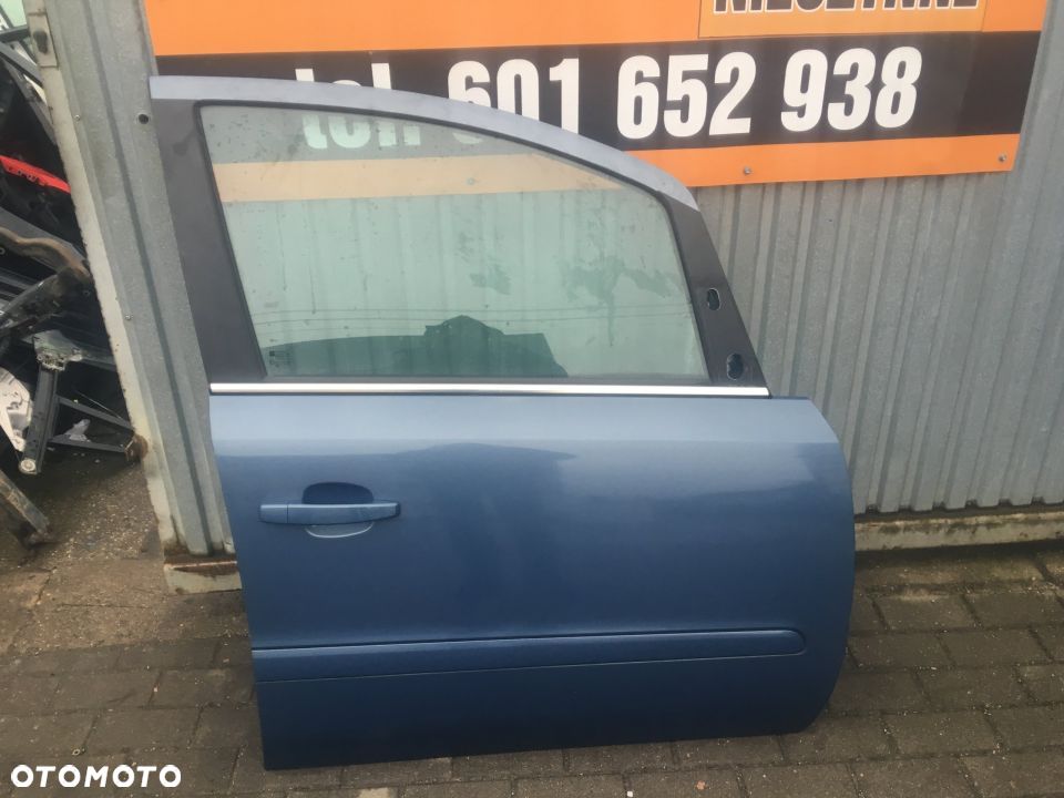 OPEL ZAFIRA B DRZWI PRAWE PRAWY PRZÓD PRZEDNIE - 1