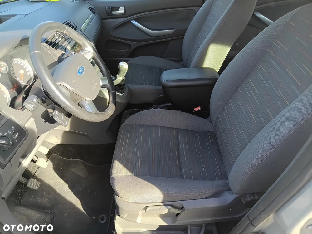 Ford Focus C-Max 1.8 Ambiente - 11