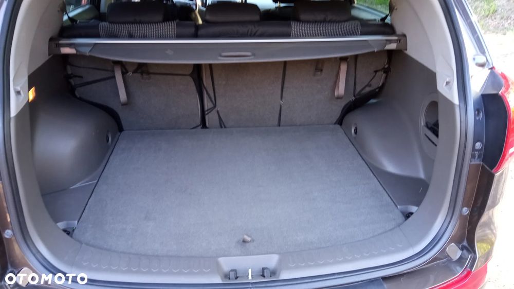 Kia Sportage 1.6 GDI S 2WD - 8