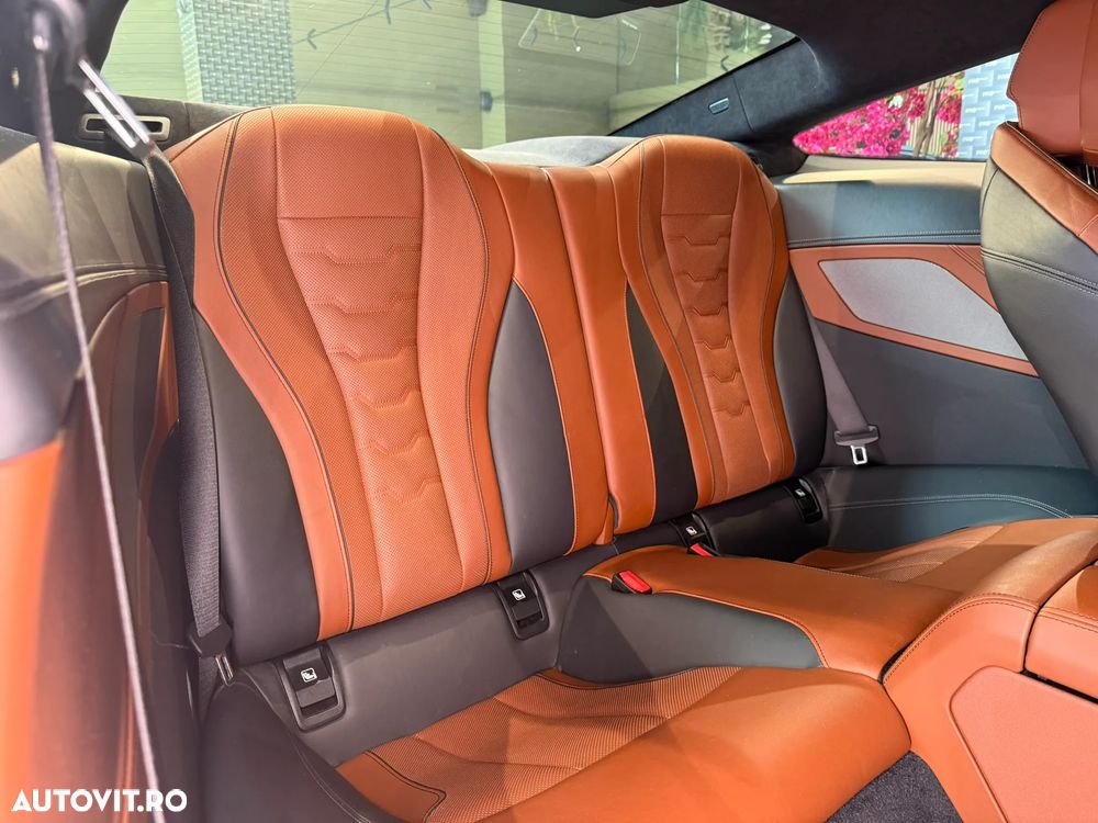BMW M8 M850i xDrive - 21