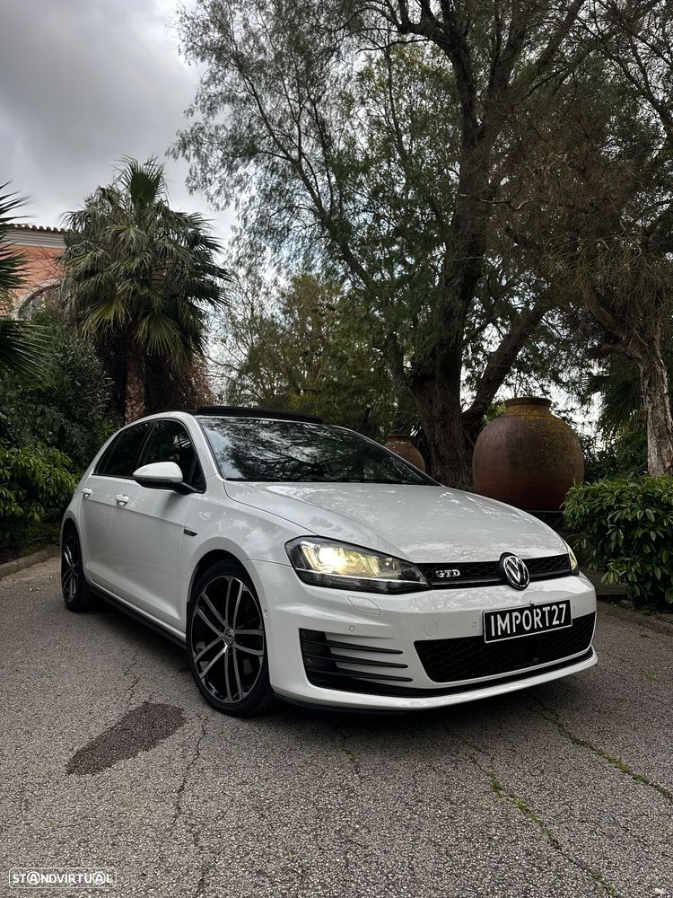 VW Golf 2.0 TDI GTD DSG - 6