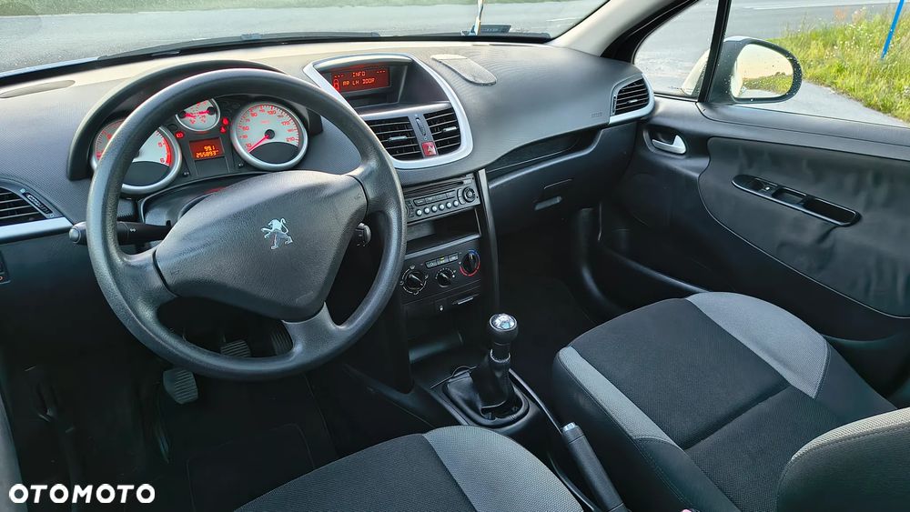 Peugeot 207 1.6 HDi Trendy - 5