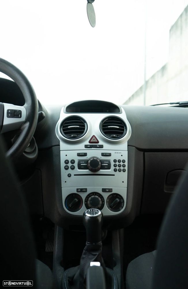 Opel Corsa 1.2 Cosmo - 9