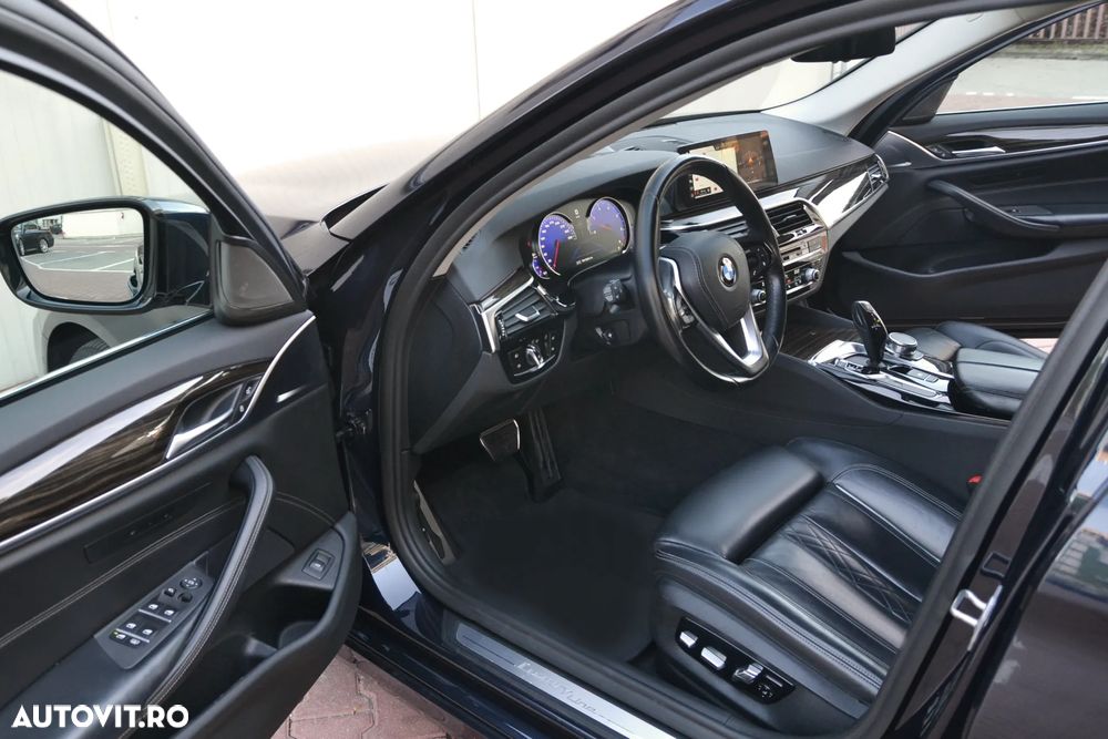 BMW Seria 5 530d Aut. Luxury Line - 7