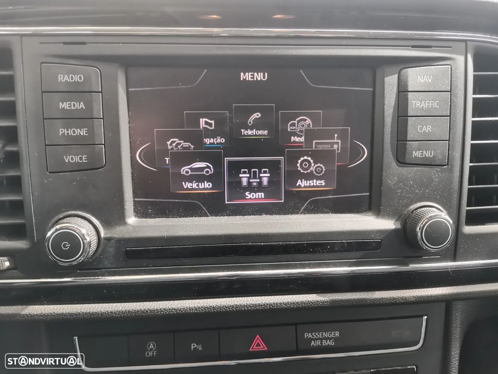 SEAT Leon 1.6 TDI Reference Ecomotive - 10