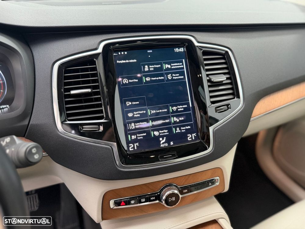 Volvo XC 90 2.0 B5 Momentum Plus AWD - 16