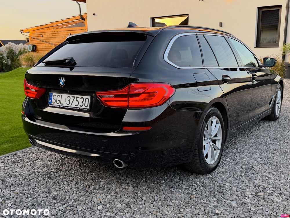 BMW Seria 5 520d Sport Line sport - 8