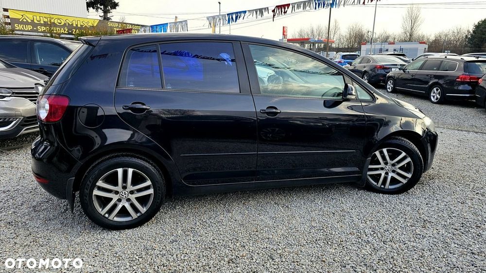 Volkswagen Golf Plus - 9