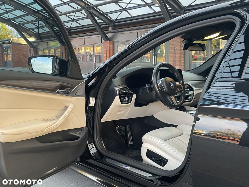 BMW Seria 5 - 25