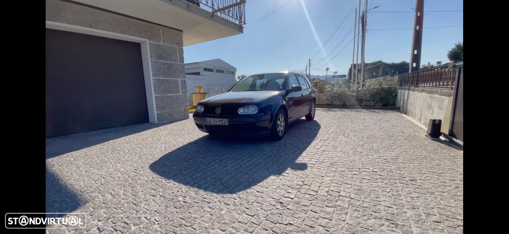 VW Golf - 4